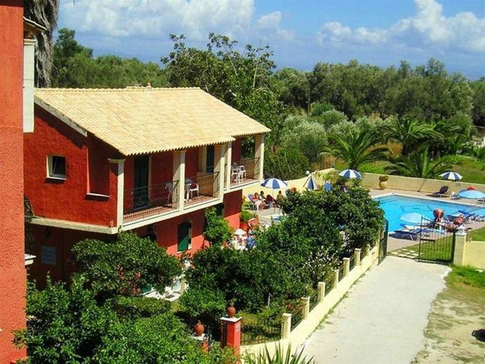 Anna Maria 3*